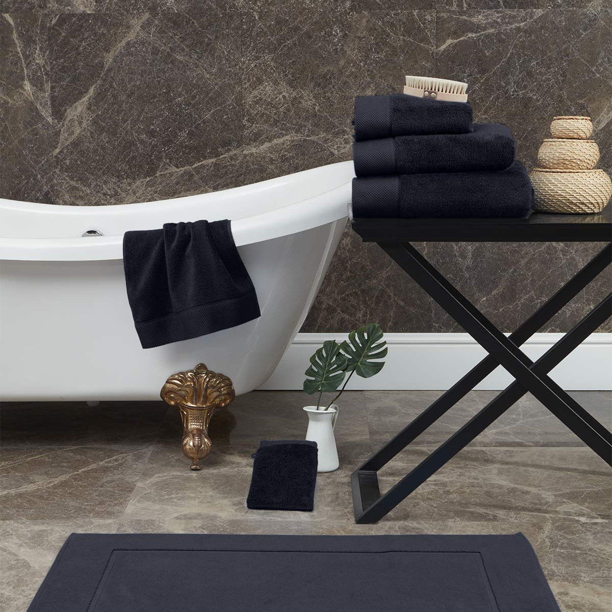 Grand tapis de bain Zéro Twist 1000 g/m² SENSOFT bleu nuit, SENSEI MAISON