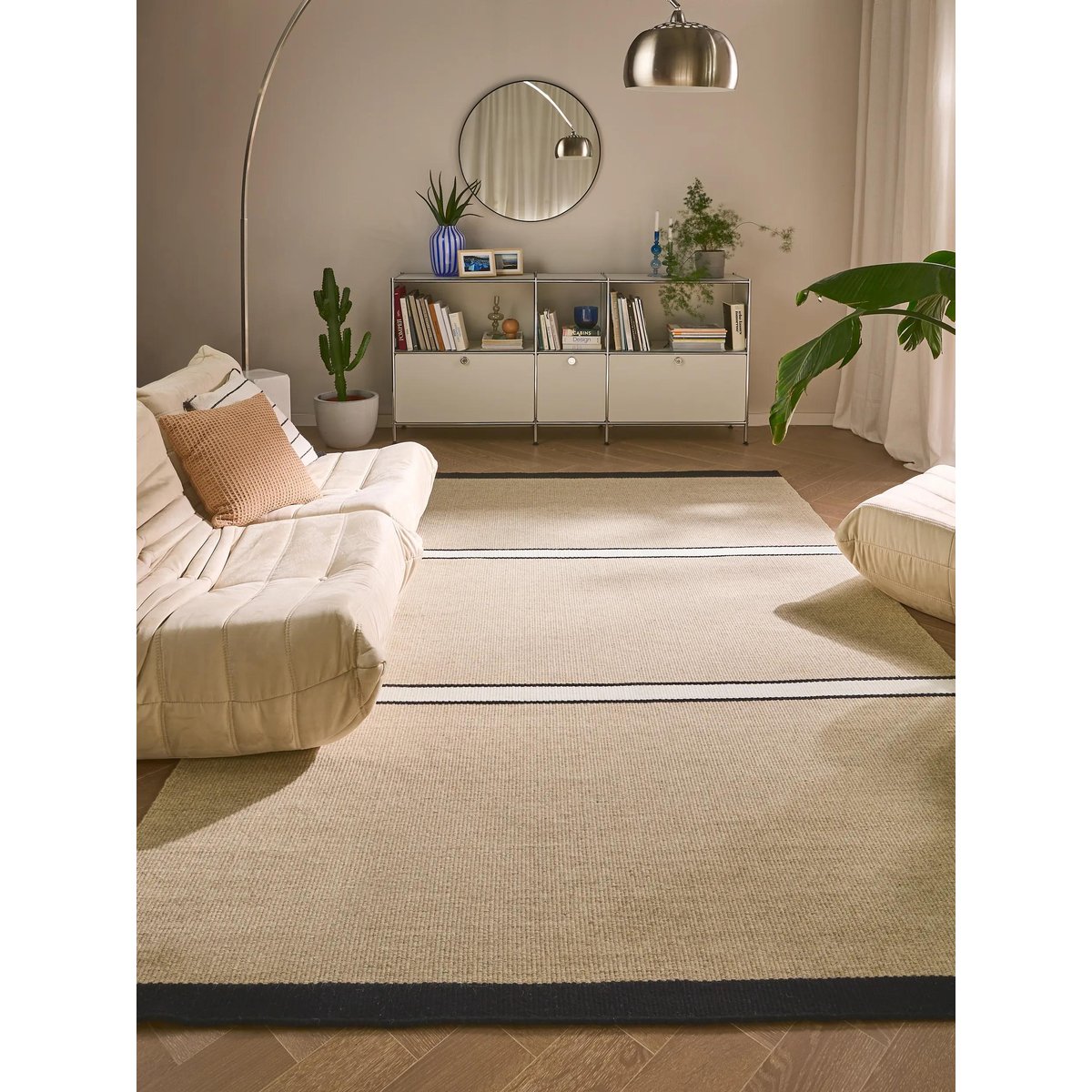 Tapis de laine tissé main LIVIO beige/noir, BENUTA 