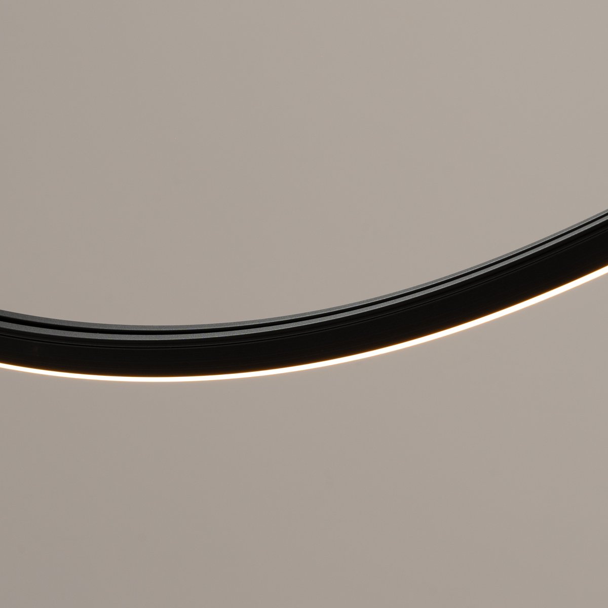Lustre Aluminium Noir LED 1 Alvar noir, EDEN