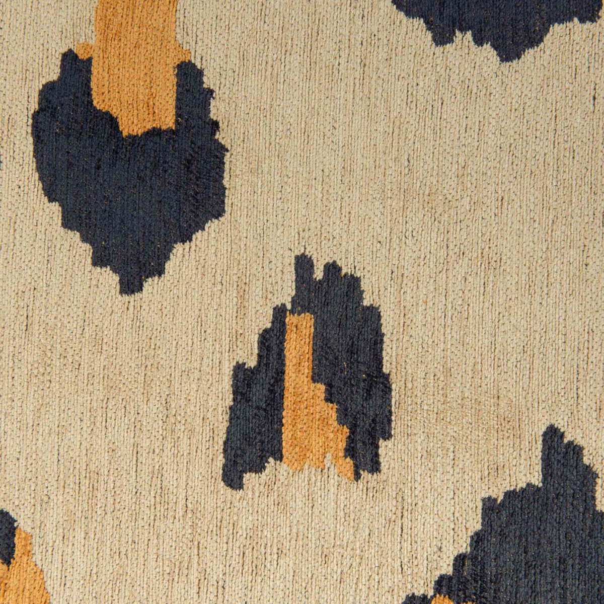 Tapis intérieur extérieur jacquard, LEO beige sable motif léopard noir ocre, RECOLLECTION