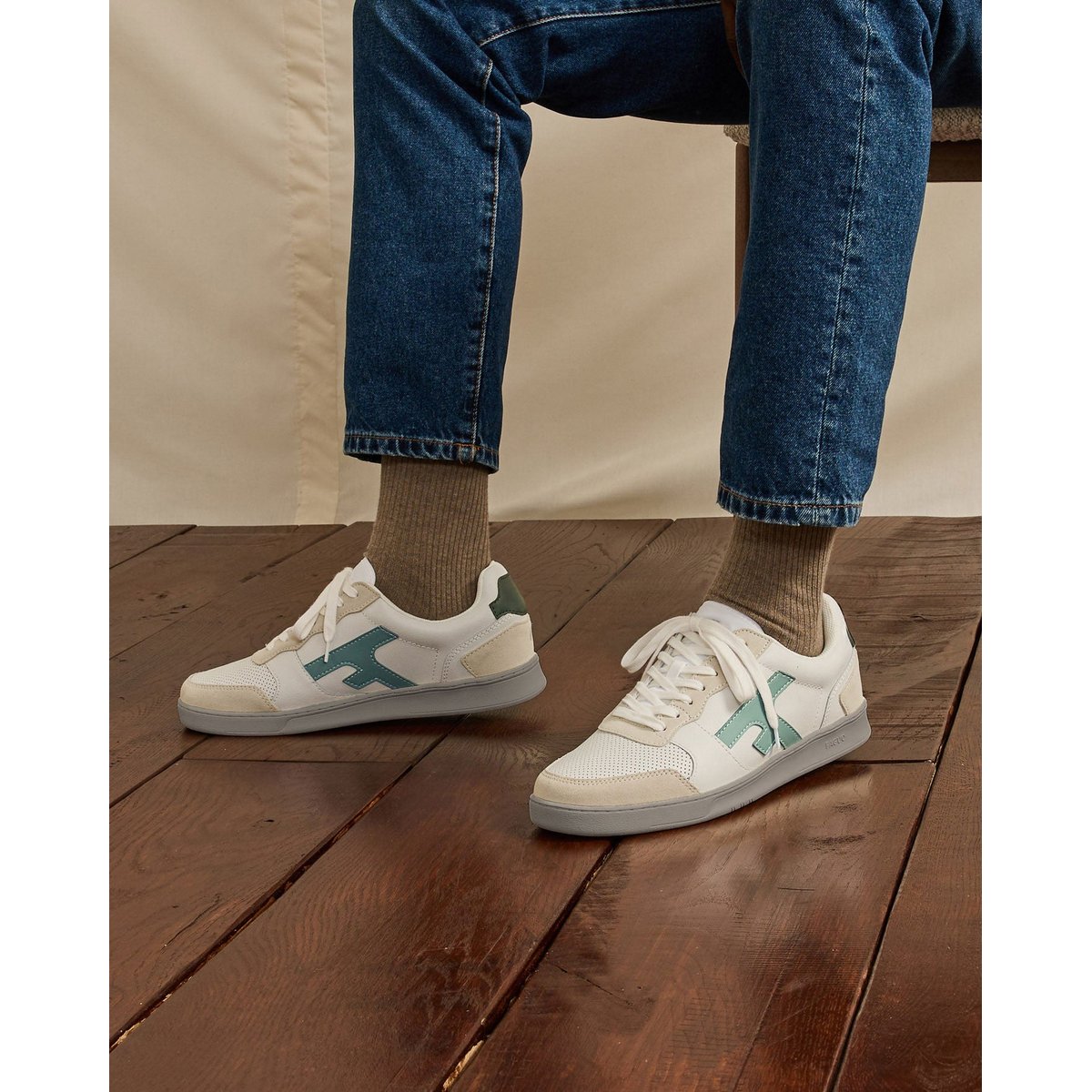 Baskets basses cuir suede HAZEL crème et bleu, FAGUO