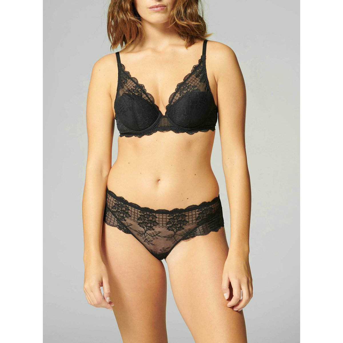 Shorty, RÊVE noir, SIMONE PERELE