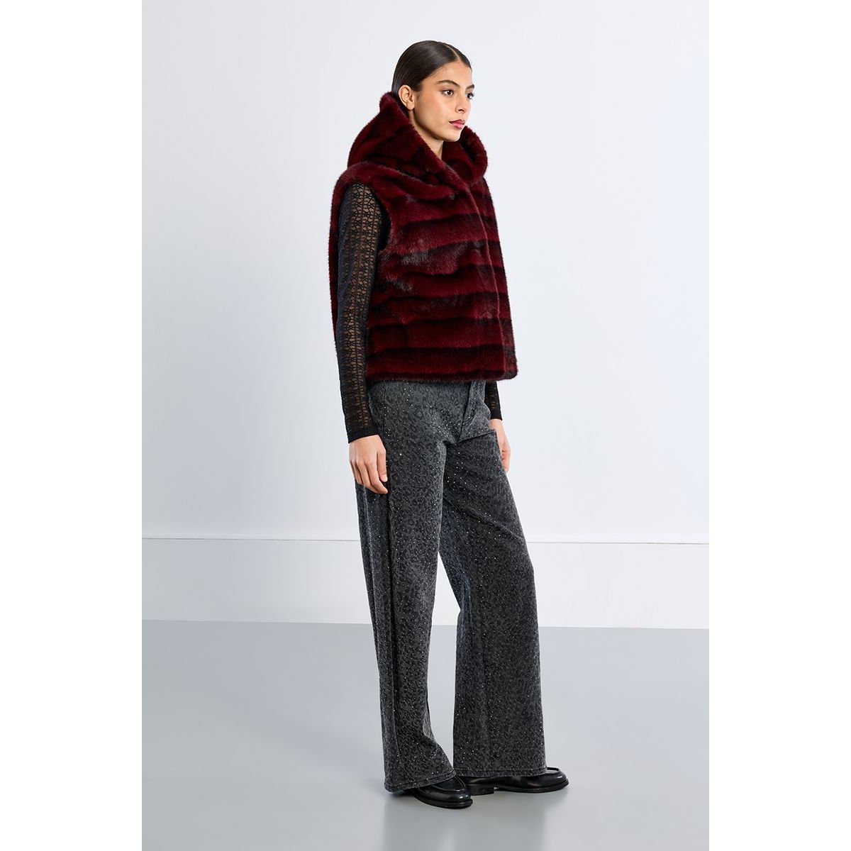 Veste sans manches, imitation fourrure dark red, LILI SIDONIO
