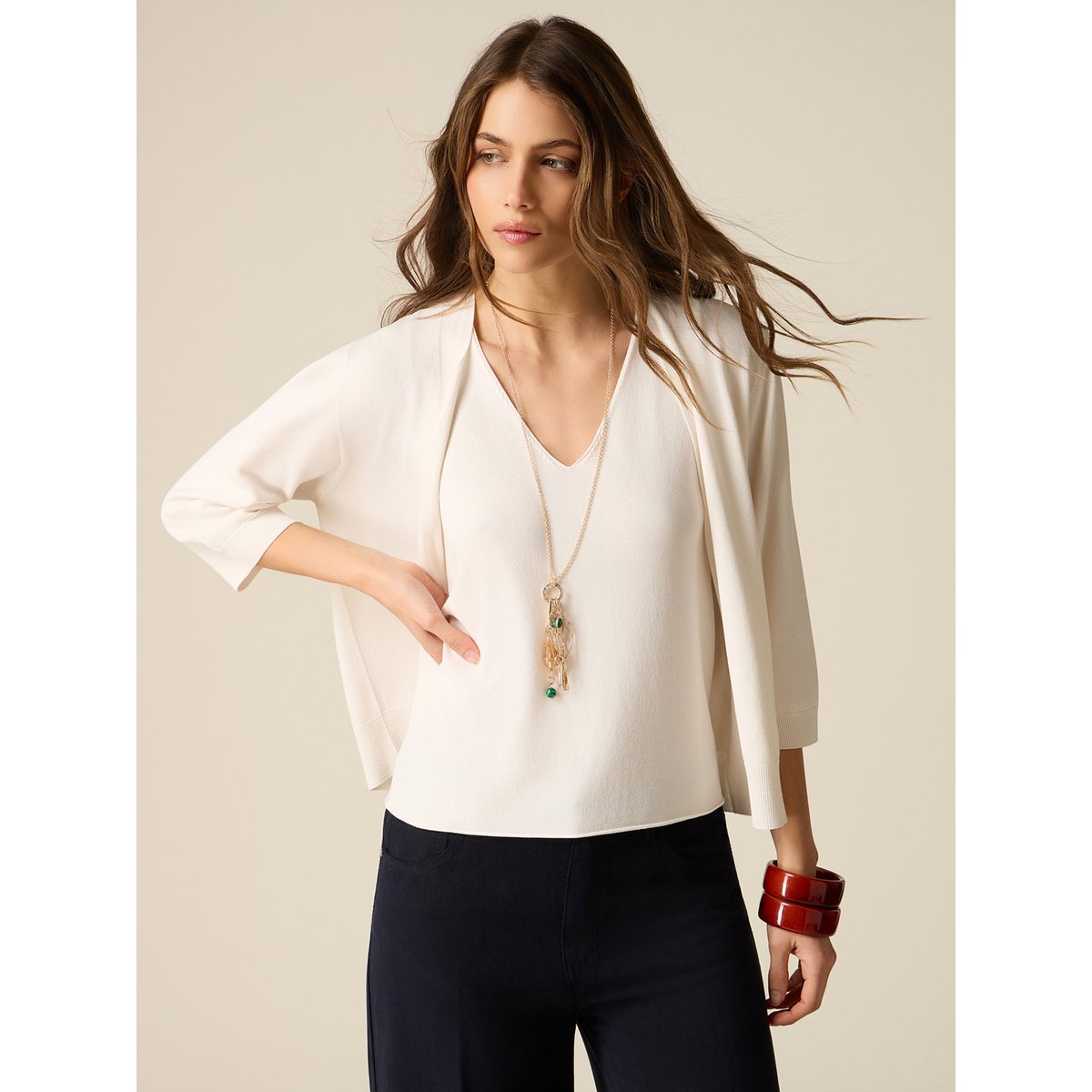 Cardigan blanc, OLTRE