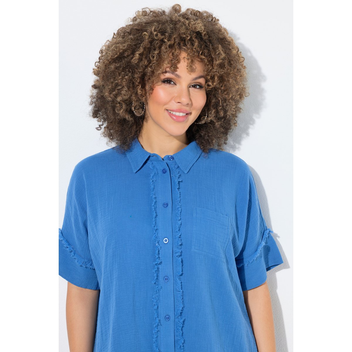 Chemisier oversize en mousseline. bleu pétrole, ULLA POPKEN