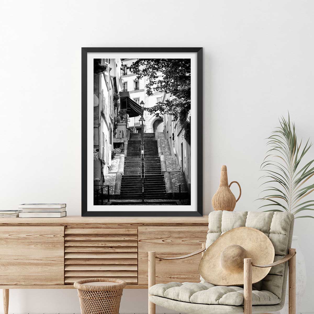 Affiche Paris, rue de Montmartre affiche + cadre en bois - noir, HEXOA