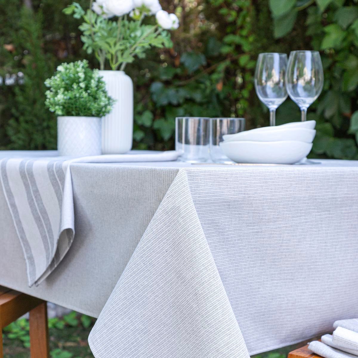 Nappe en coton 100% beige VERSAILLES gris, NAF NAF HOME