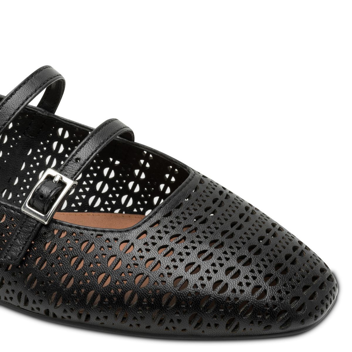 Ballerine en cuir noir struct, TAMARIS