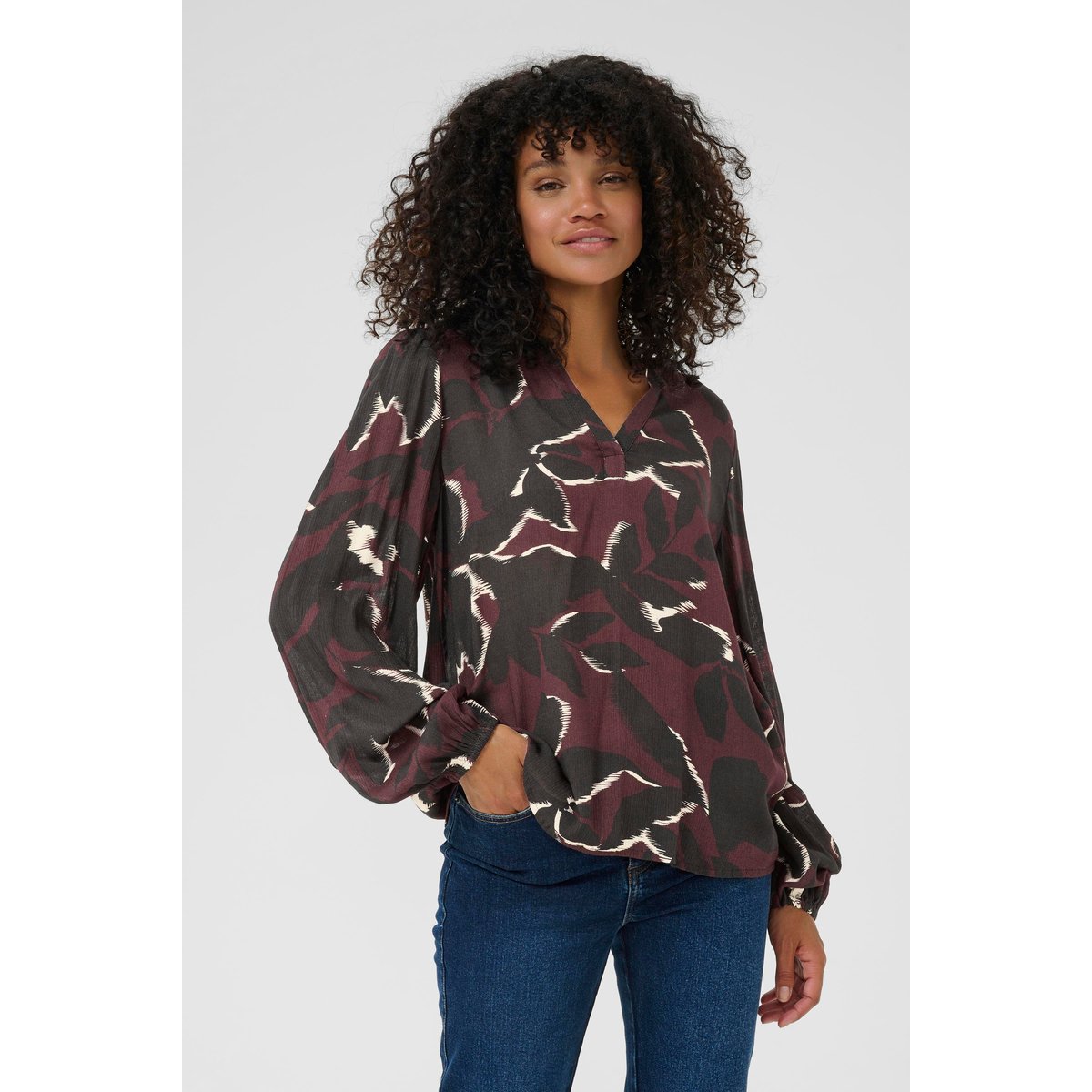 Blouse à manches longues rouge noir windsor wine/black flower, KAFFE
