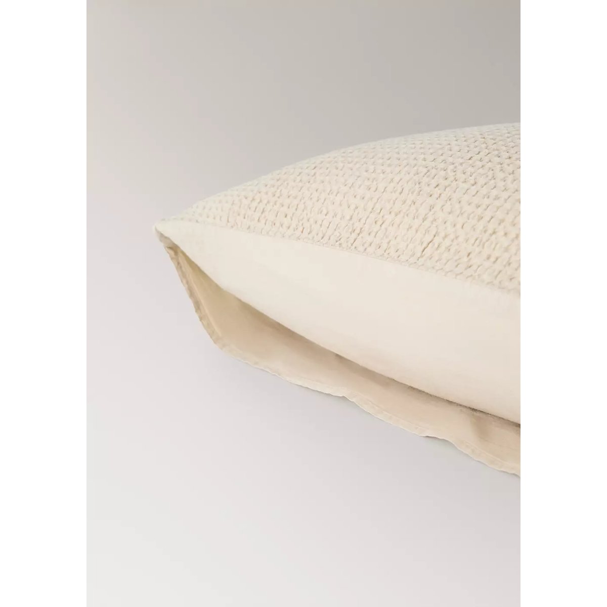 Lot de taies d'oreiller en coton gaufré garment-dyed beige, MANGO HOME