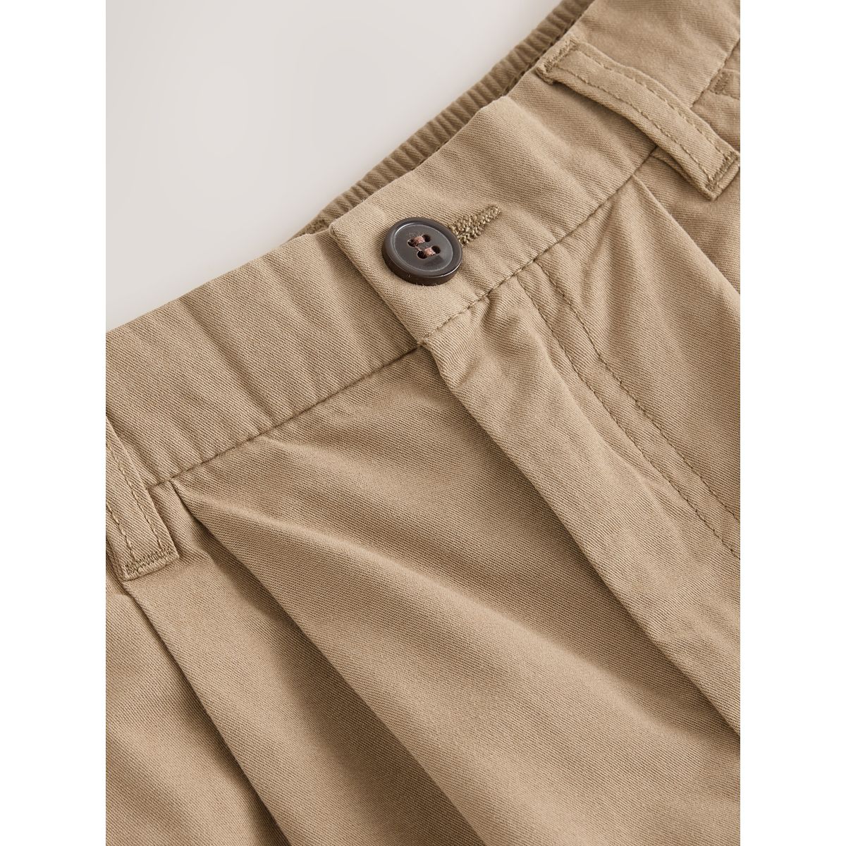 Pantalon chino à pinces marron fauve, NEXT