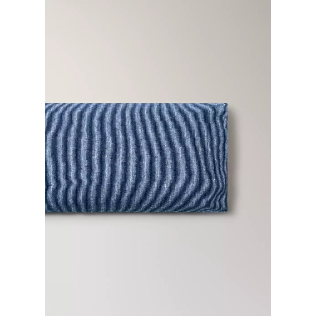 Deux taies d'oreiller en mélange lin-coton à rayures, 45 x 110 cm bleu indigo, MANGO HOME