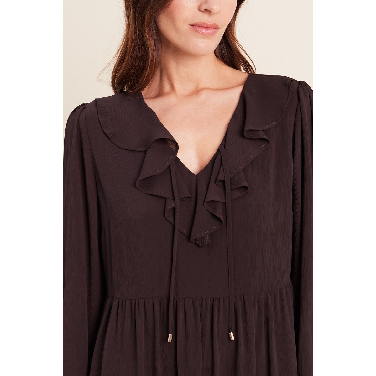 Robe courte évasée col v manches longues marron foncé, BREAL