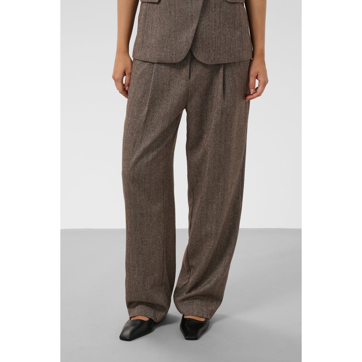 Pantalon de costume marron ganache herringbone, SOAKED IN LUXURY