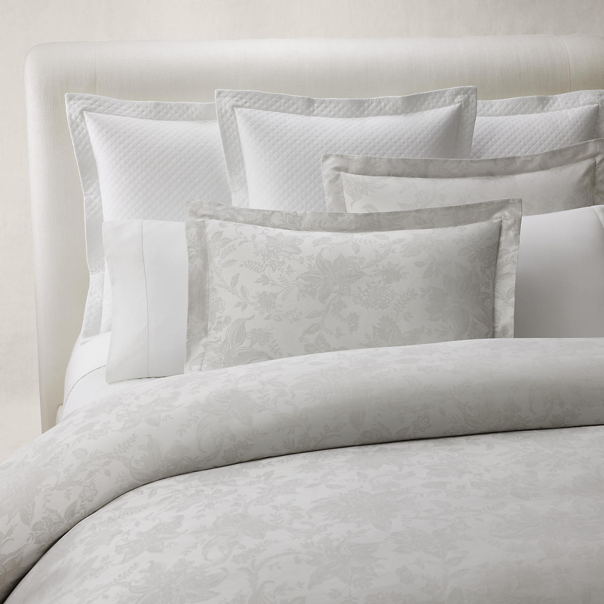 Taie à volant en coton, CALI platinum, RALPH LAUREN HOME
