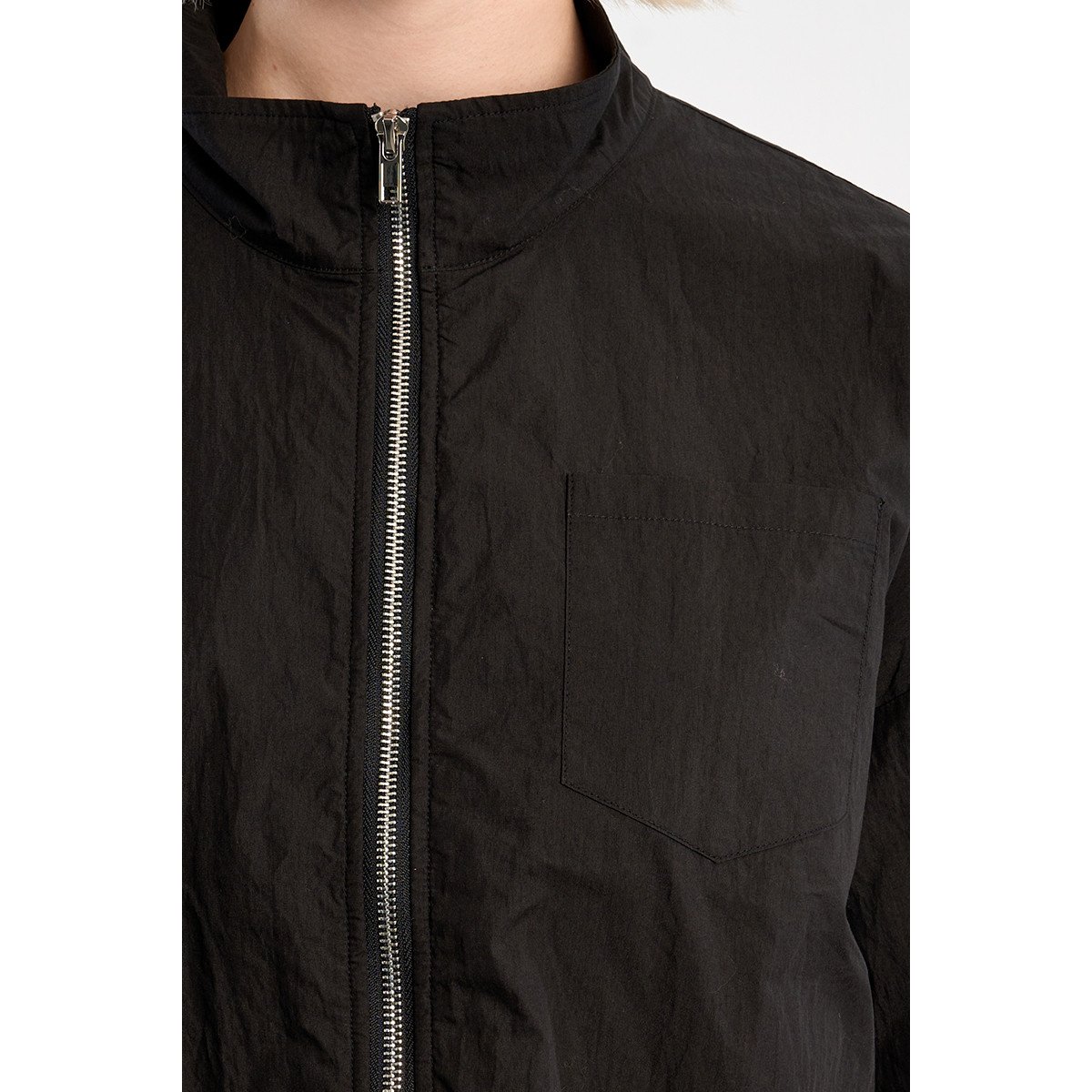 Veste en nylon Sporty, détail dentelle noir, LILI SIDONIO