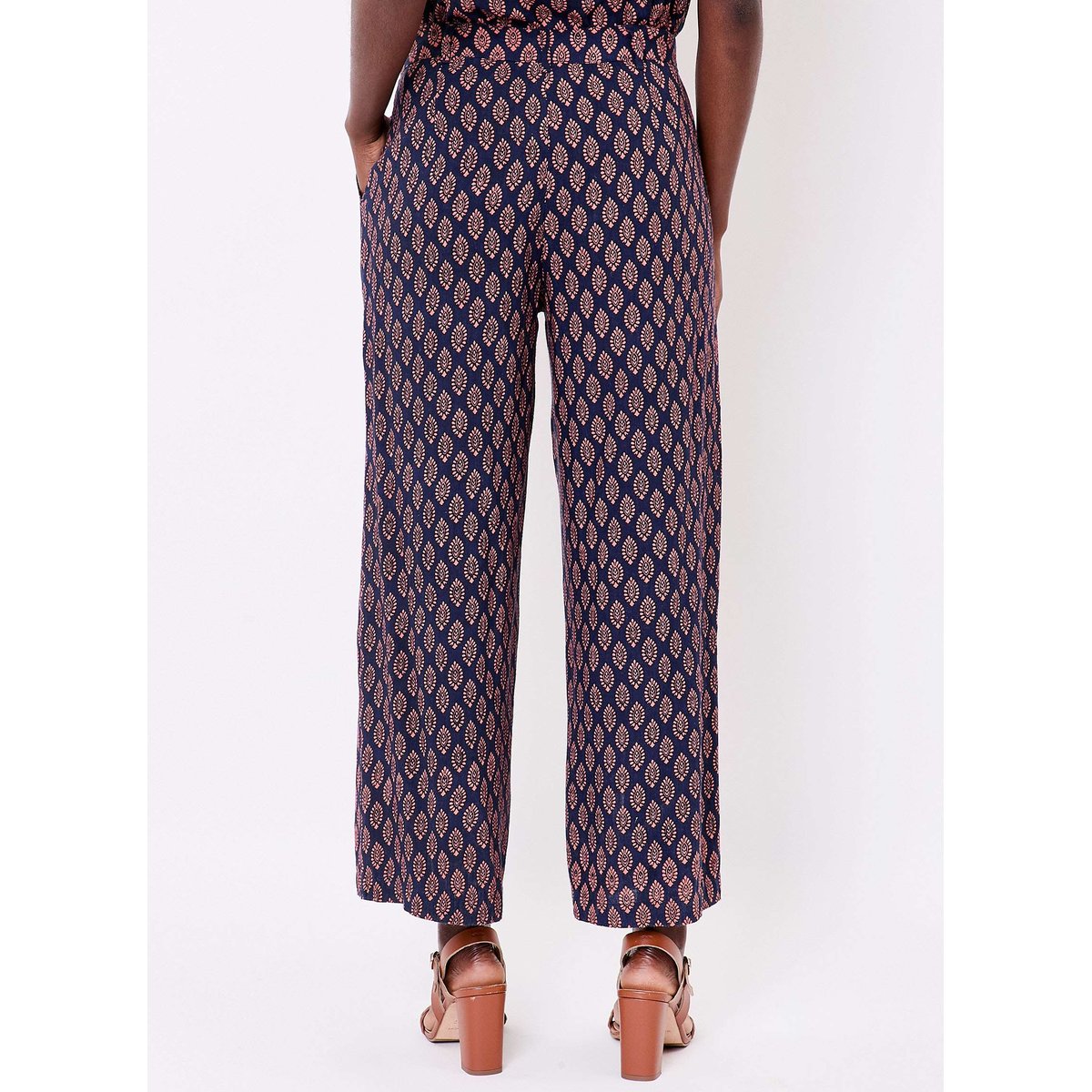 Pantalon imprimé large fluide 7/8 AMELIA bleu marine ajay, LA FIANCÉE