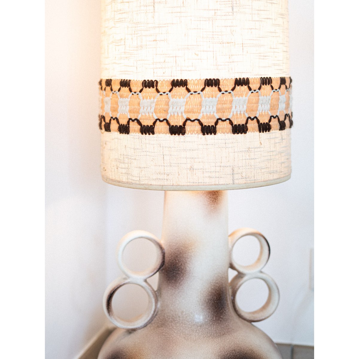 Lampadaire en céramique Julien N°171 - Bon état beige, DEBONGOUT