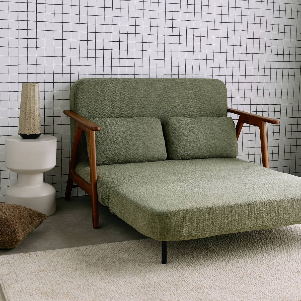 Banquette canapé convertible 2 places bois d'hévéa teinté noyer clair et bouclette texturée SVEN kaki, SWEEEK