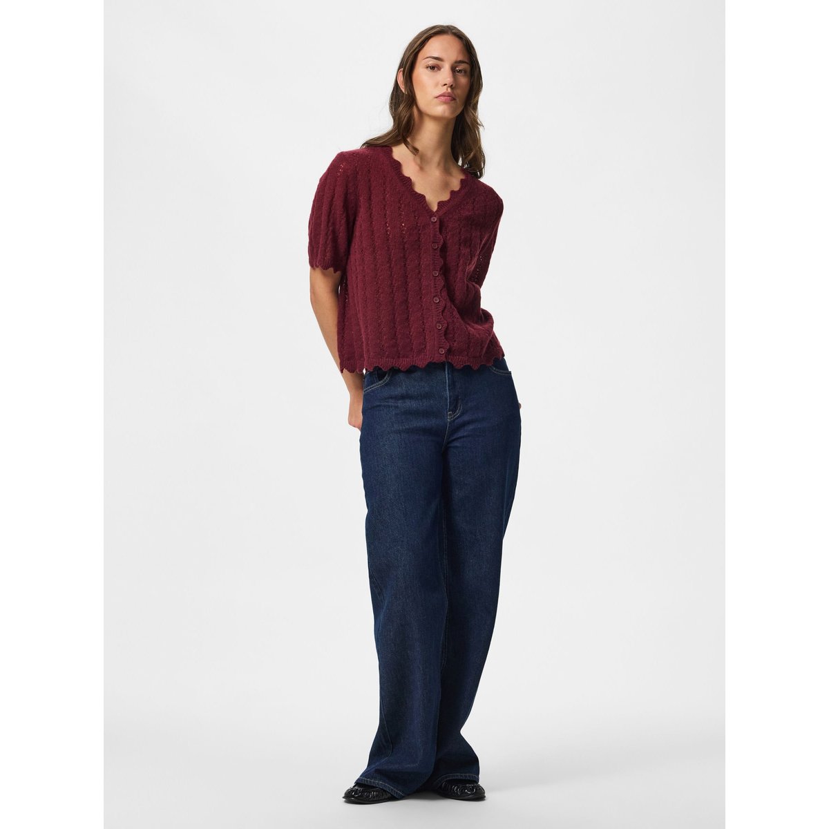 Cardigan En Maille winetasting, PIECES