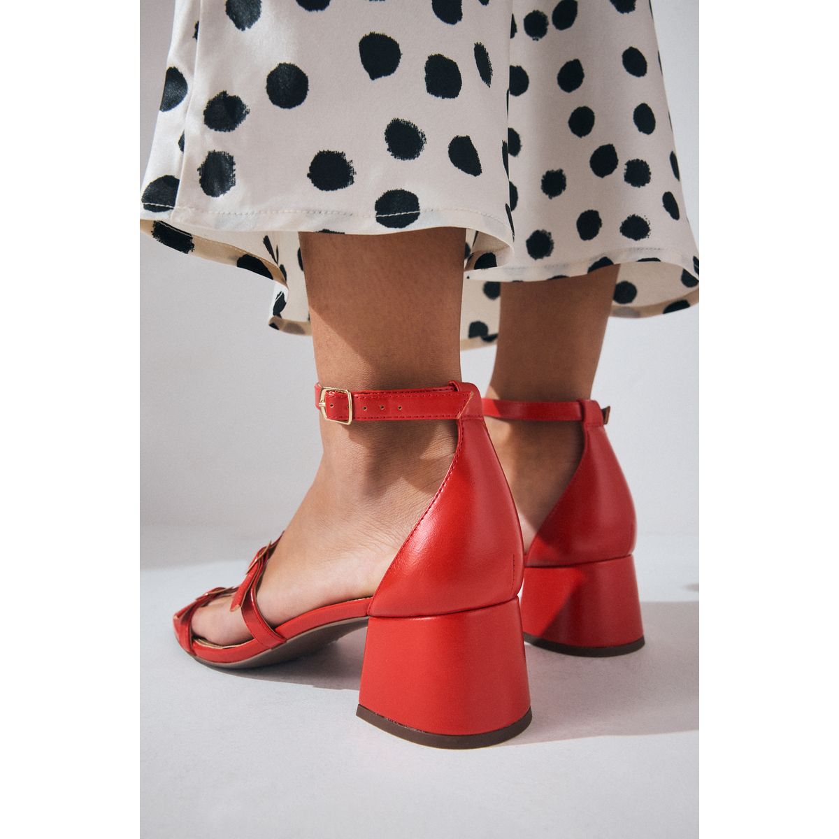 Sandales à boucles, petit talon orange, NEXT