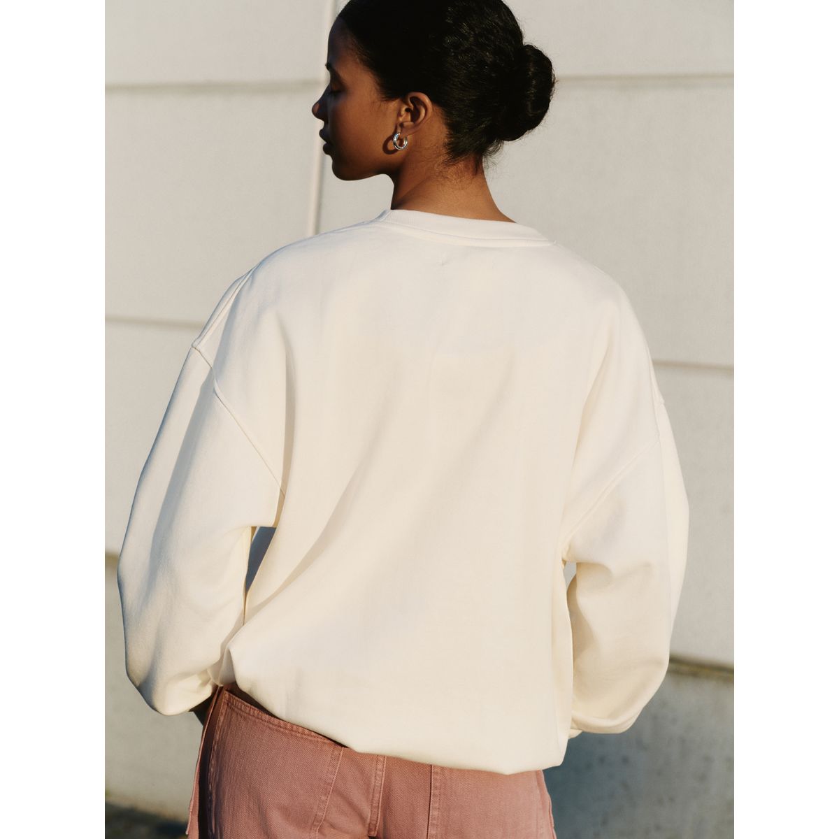 Sweat-shirt avec détails appliqués blanc, NEXT