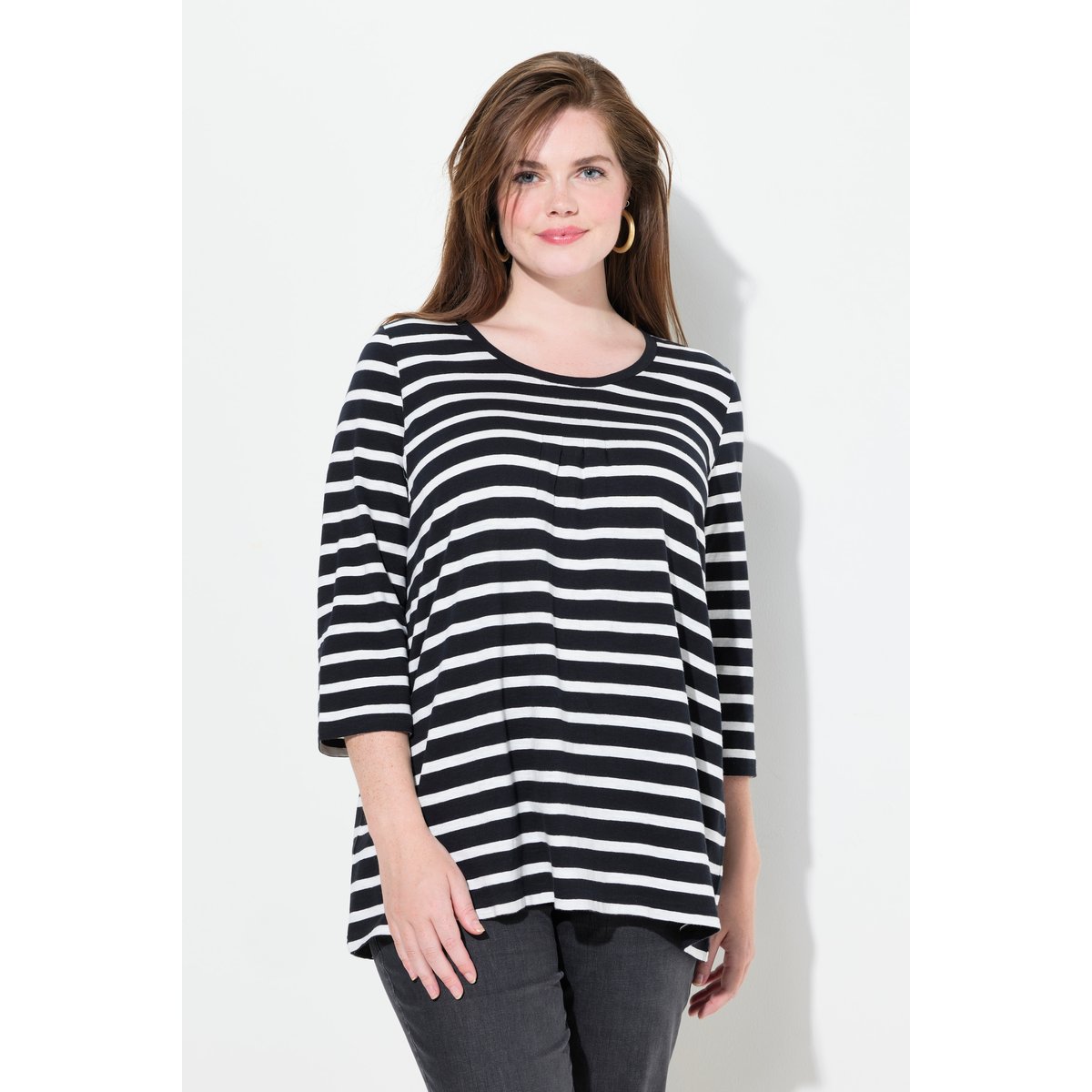 T-shirt rayé avec plis fantaisie noir, ULLA POPKEN