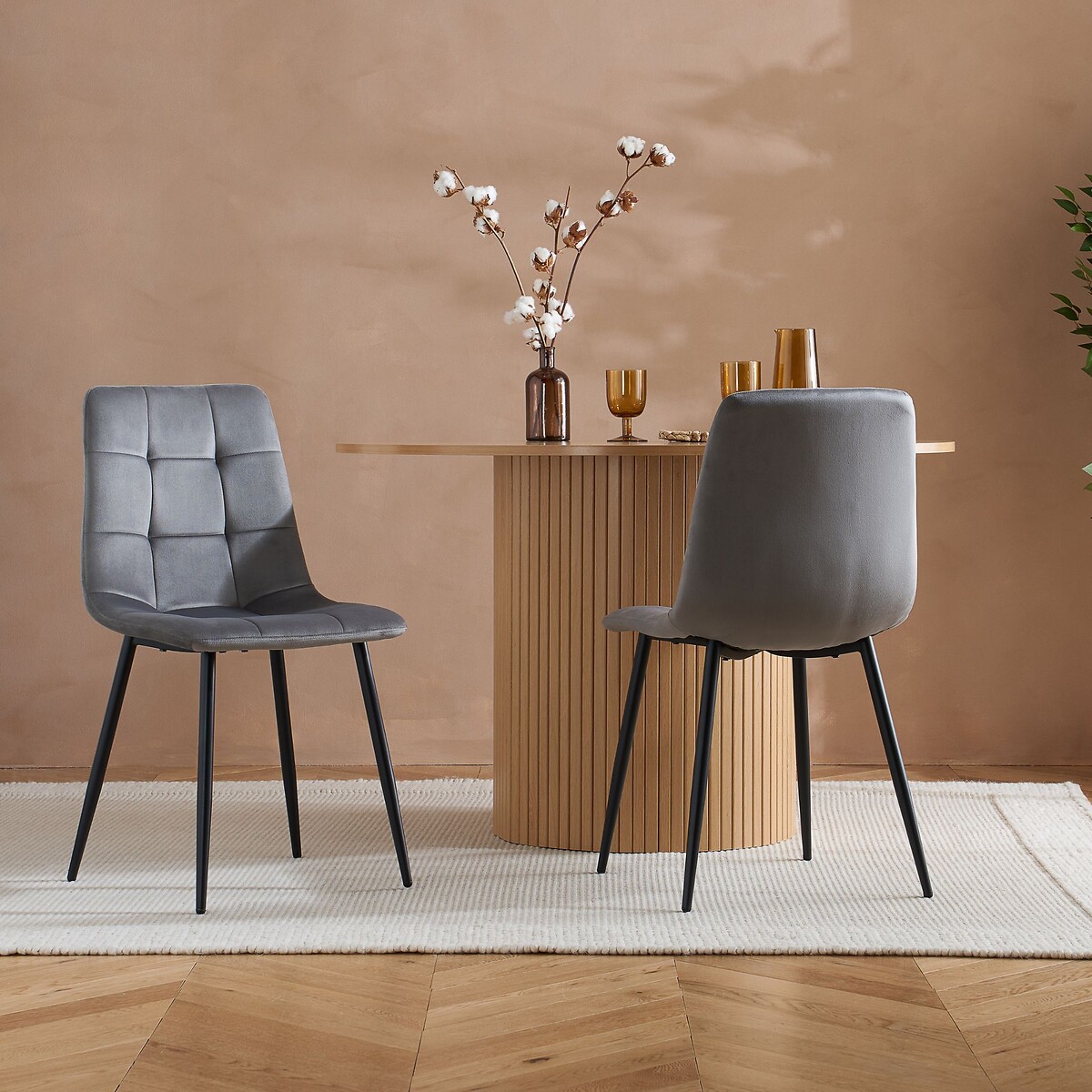 Arwen Velvet Buttoned Dining Chairs (Set of 2) grey, SO'HOME
