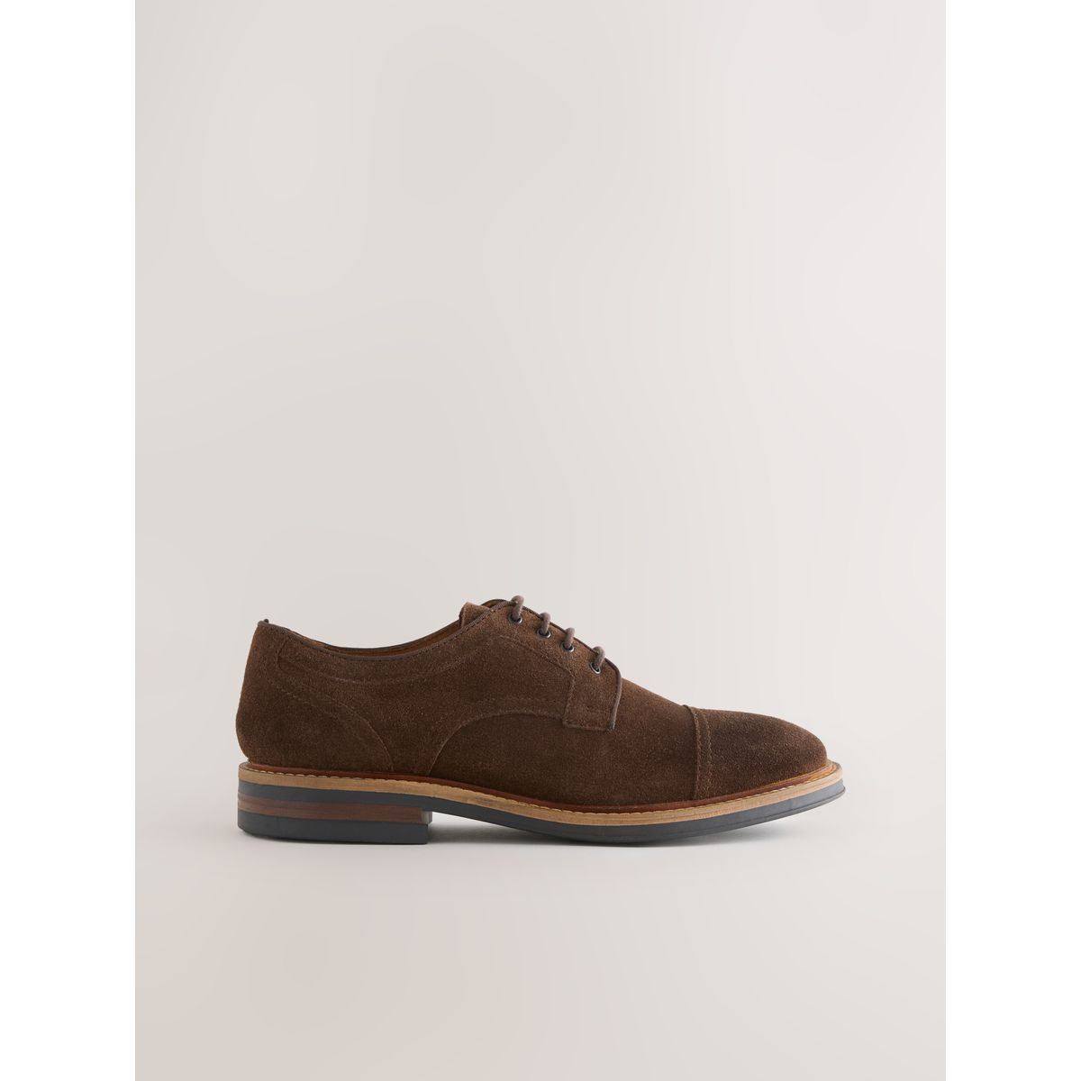 Chaussures avec bout en daim marron, NEXT