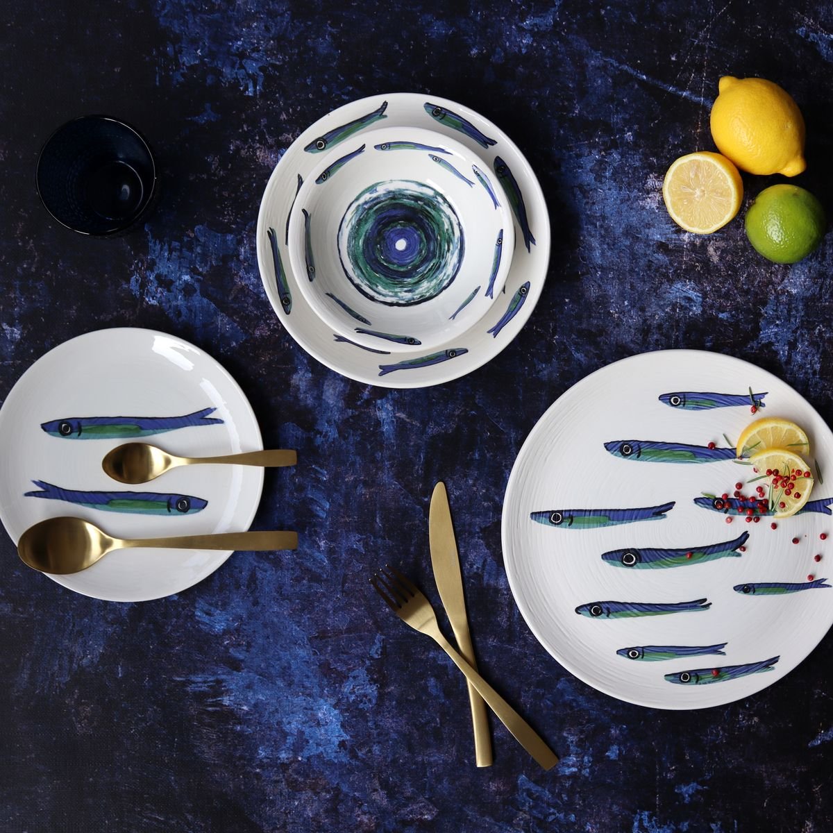 Lot de 6 assiettes creuses en faïence 21,5cm, SARDINE blanc-bleu, NOVASTYL