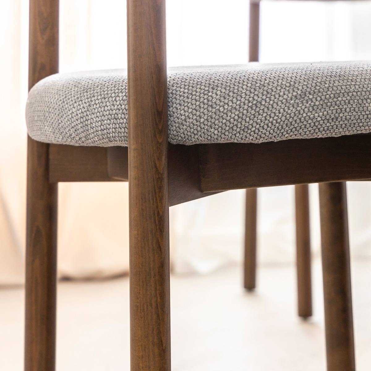 Lot de 2 chaises en bois de hêtre LÉRIDA bois foncé, MADE IN MEUBLES
