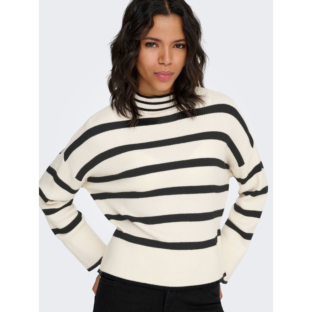 Pull col montant rayé whitecap gray, ONLY