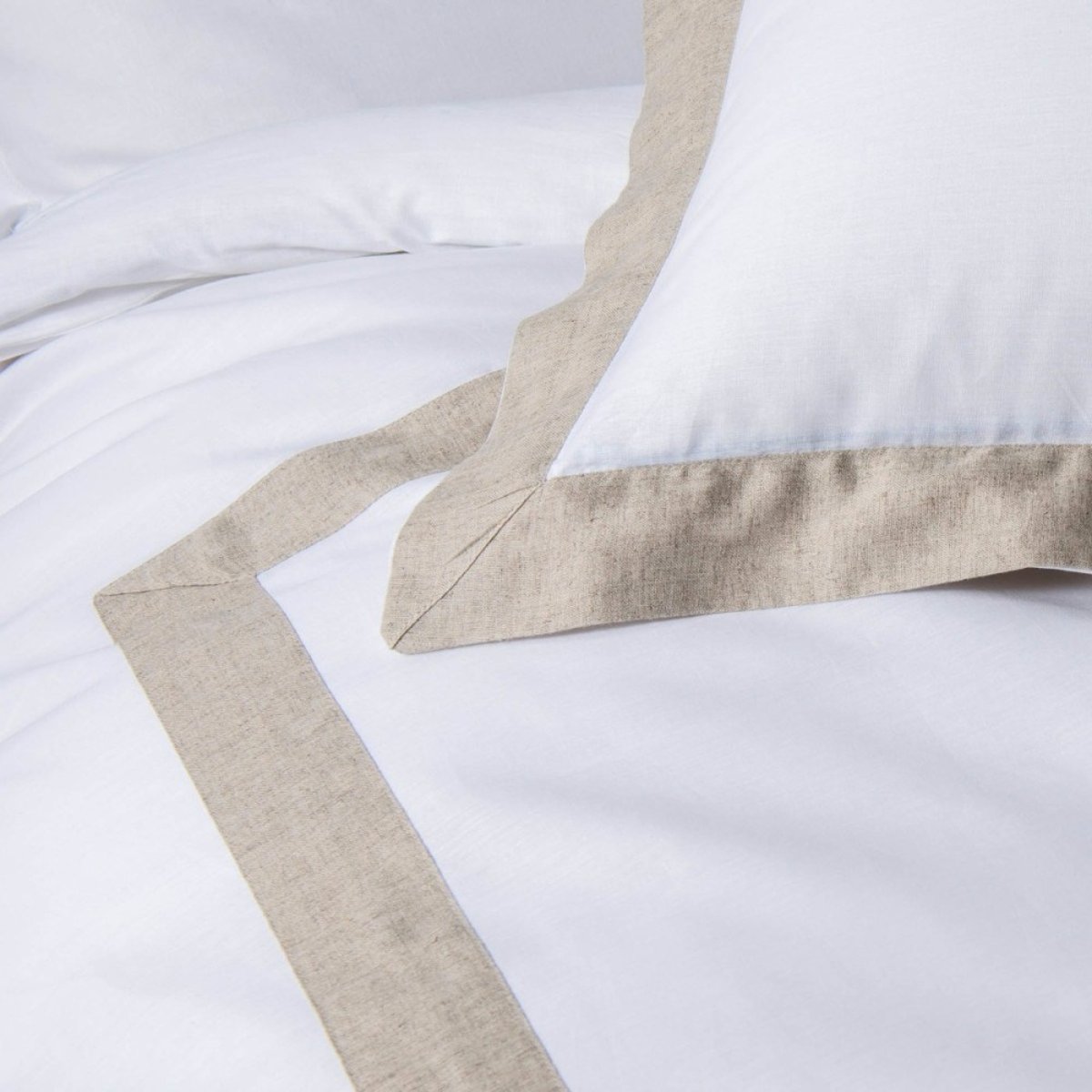 Housse de couette 260x240 + 2 taies empiècement lin blanc, DECORATIE