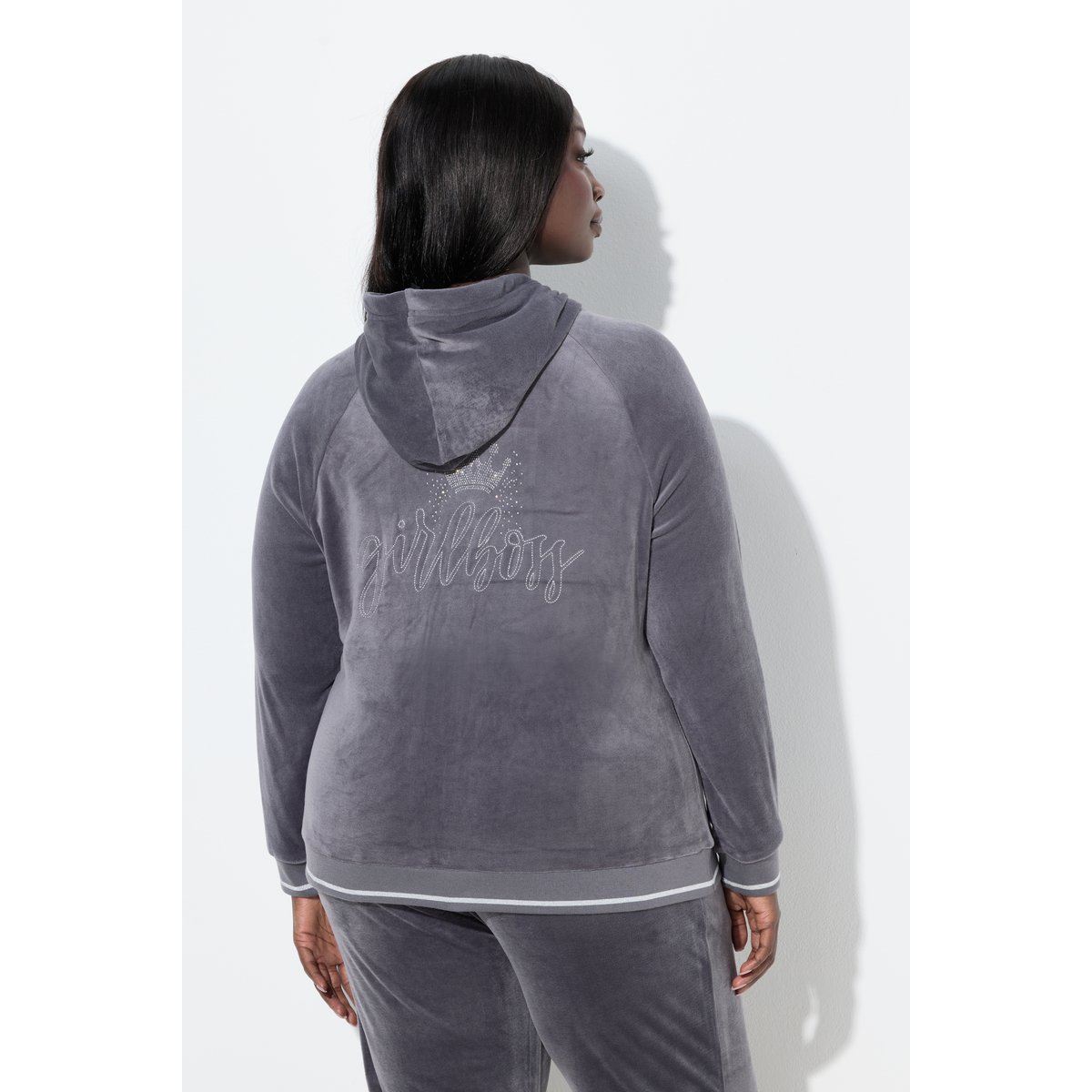 Sweat-shirt d'intérieur en velours gris foncé, ULLA POPKEN