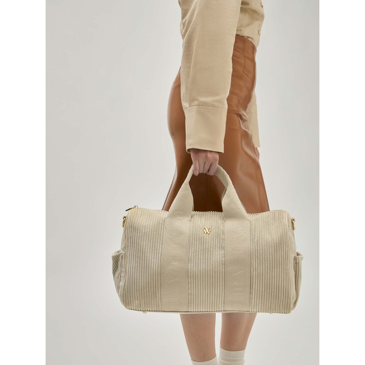 Sac week-end Adrienne en velours côtelé beige clair, VANESSA WU