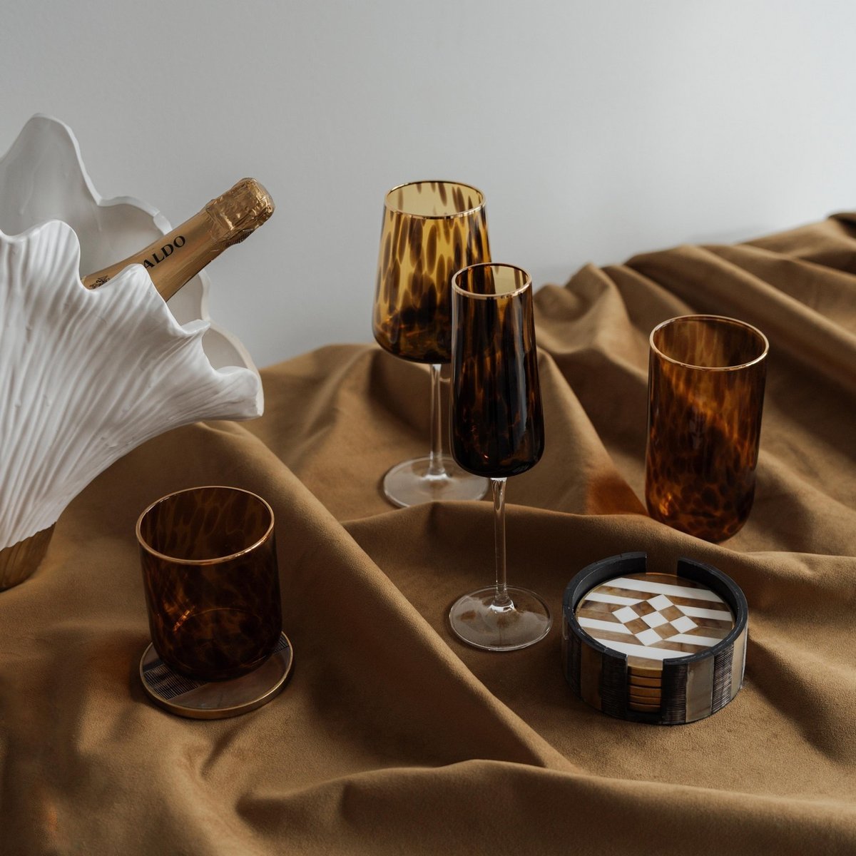 Lot de 4 flûtes à champagne, CARAMEL marron, KARE DESIGN
