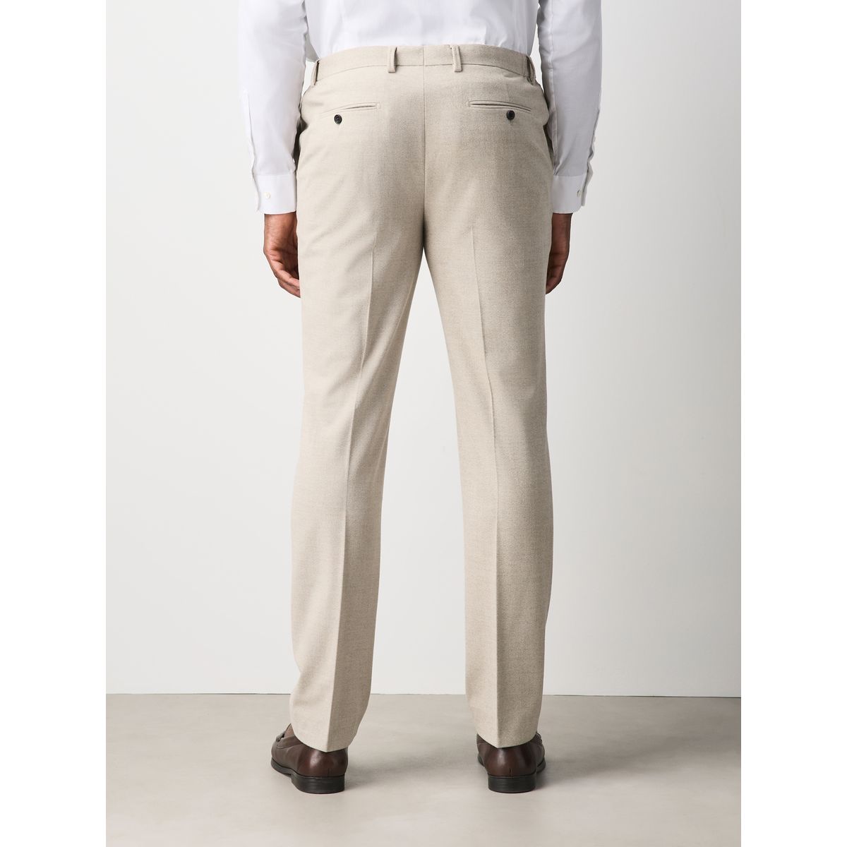 Pantalon de costume près du corps en flanelle écru, NEXT