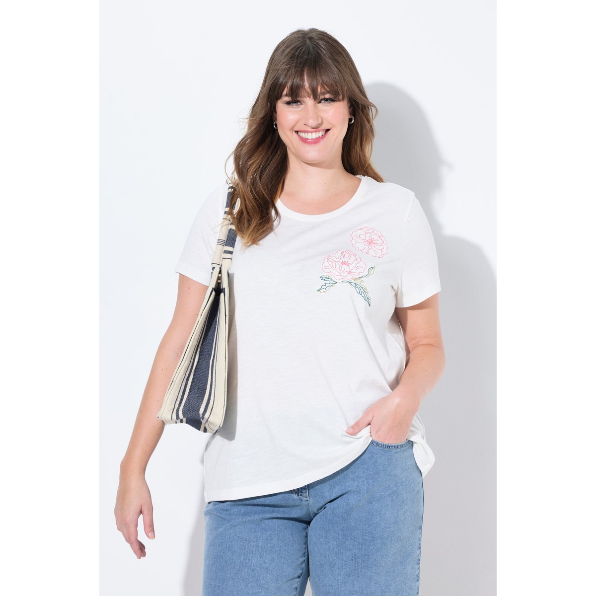T-shirt, broderie coquelicot, col rond blanc cassé, ULLA POPKEN