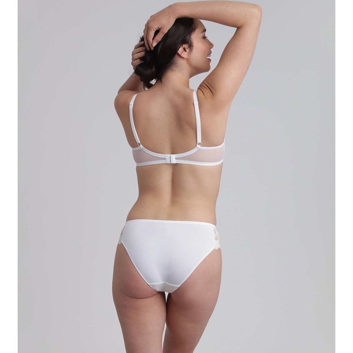 Beugelloze BH ESSENTIEL ELEGANCE DENTELLE wit, PLAYTEX