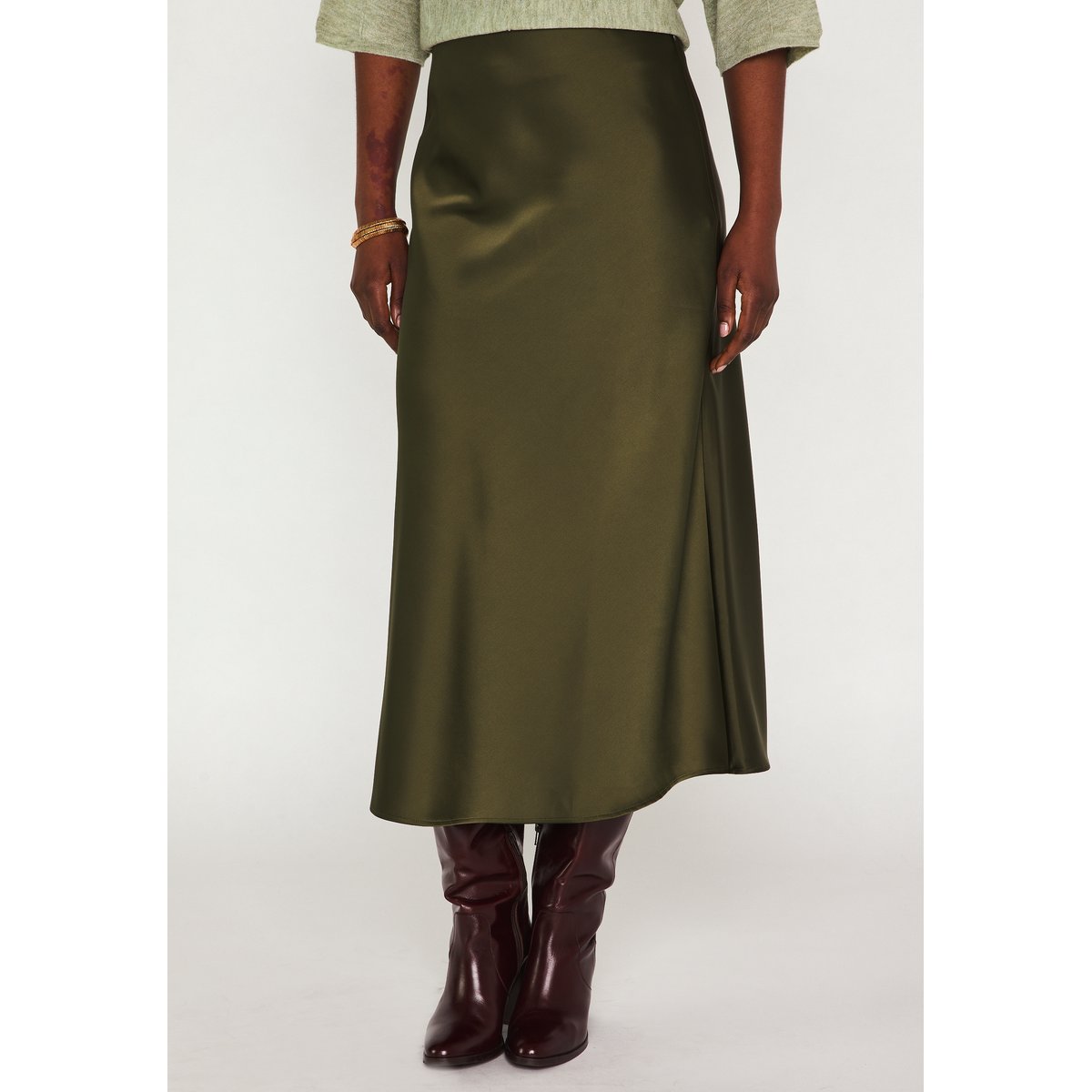 Jupe midi satinée ORIA kaki, Maison 123