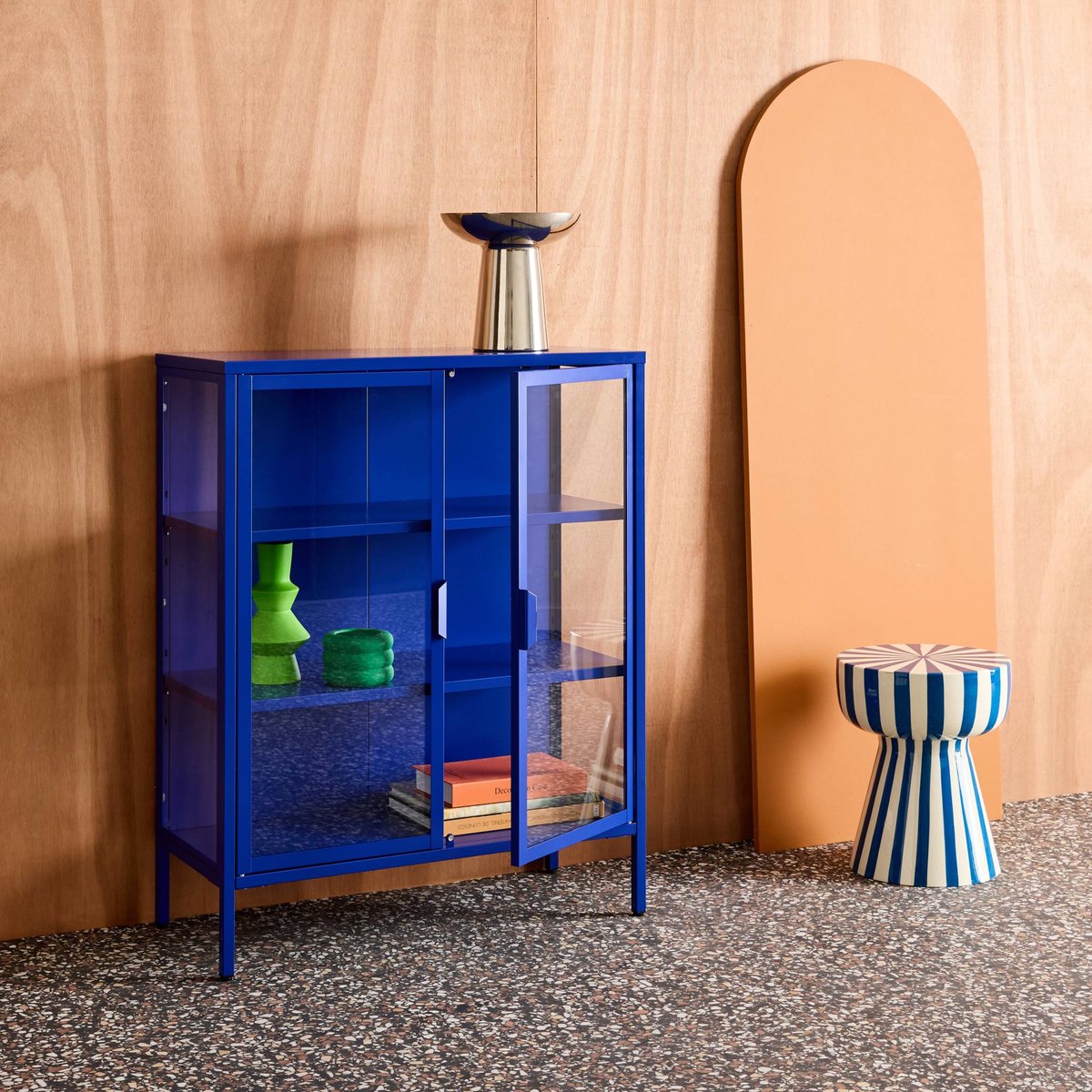 Armoire vitrine acier et verre trempé 2 portes 80cm ARKANSAS bleu, SWEEEK