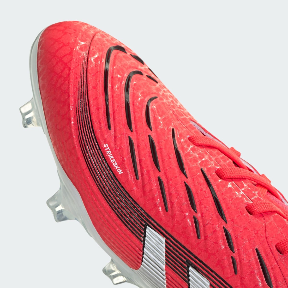 Chaussure Predator Pro Terrain souple lucid red / cloud white / core black, adidas Performance
