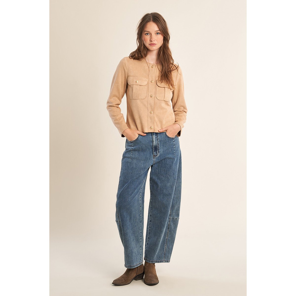 Veste courte en suédine beige, MOLLY BRACKEN