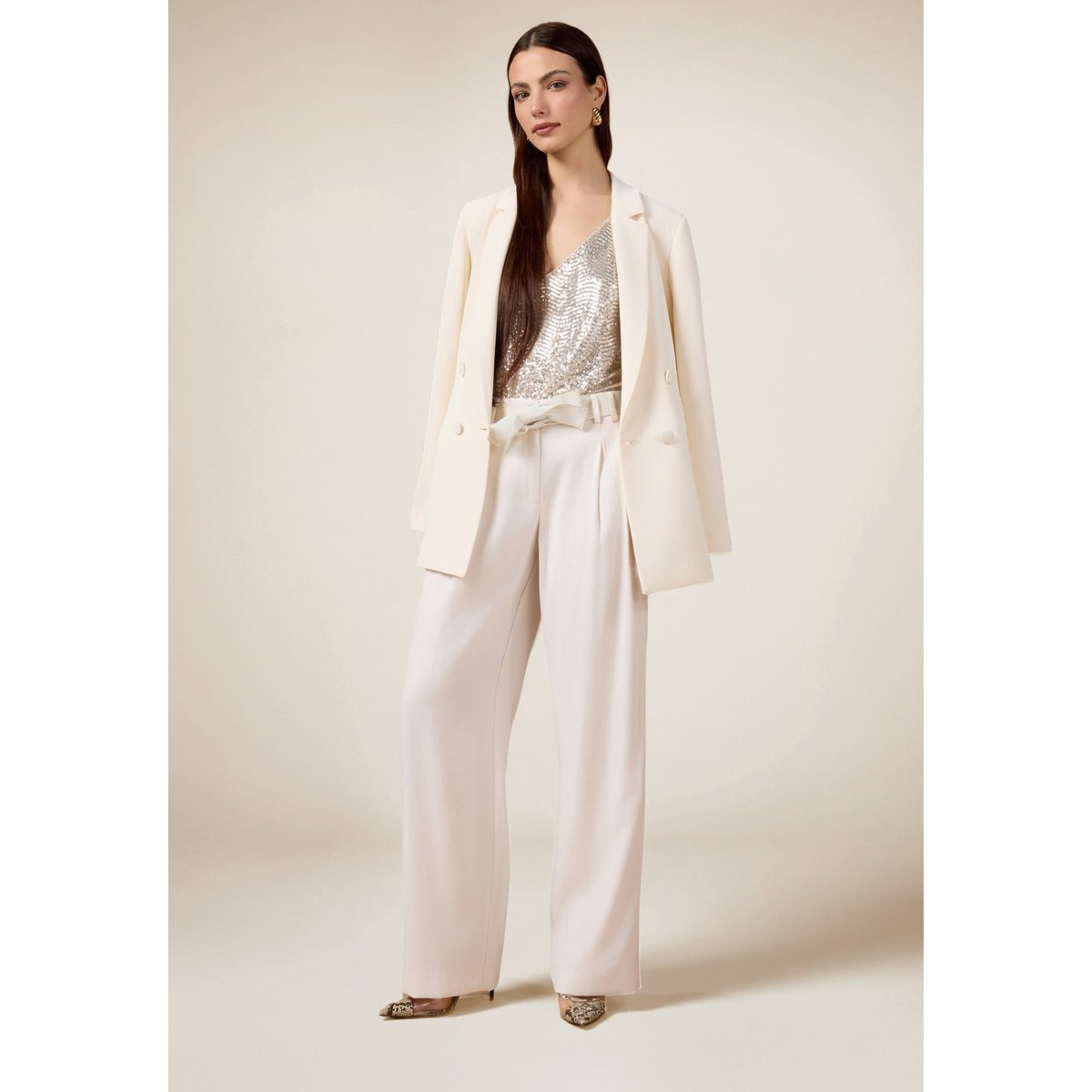 Pantalon fluide avec ceinture. blanc, OLTRE