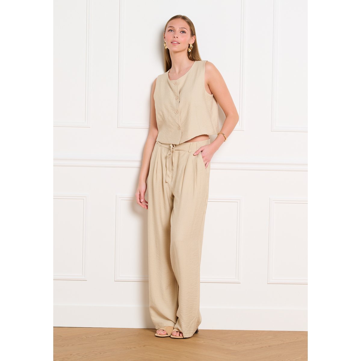 Gilet sans manches boutonné lt beige, LOLALIZA