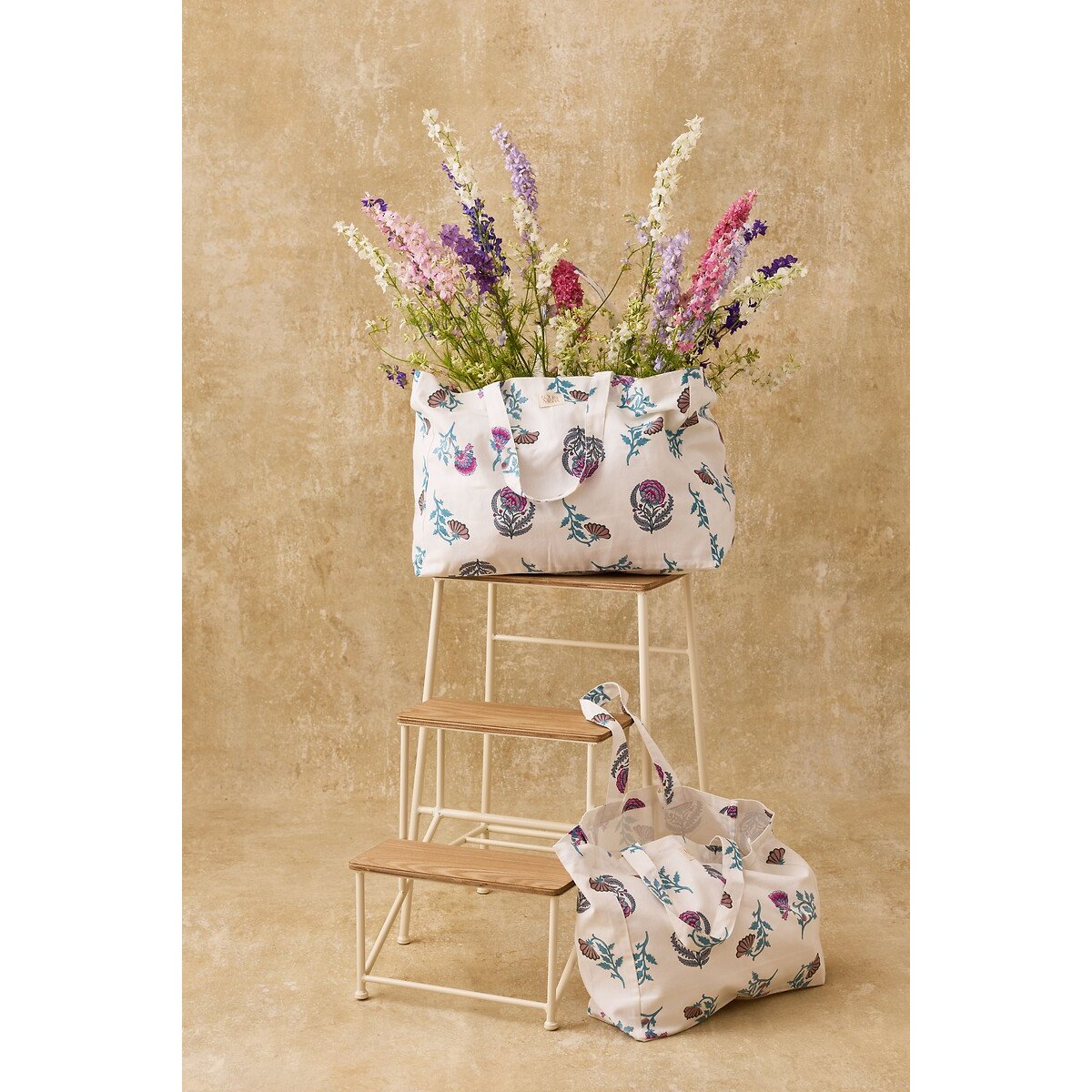 Beverly Floral Print Large Tote Bag blue print, LOUISE MISHA