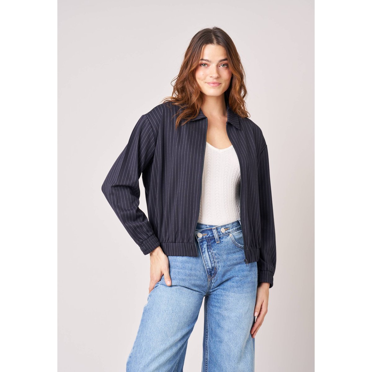 Blouson femme à fines rayures ALTHEA navy, DEELUXE