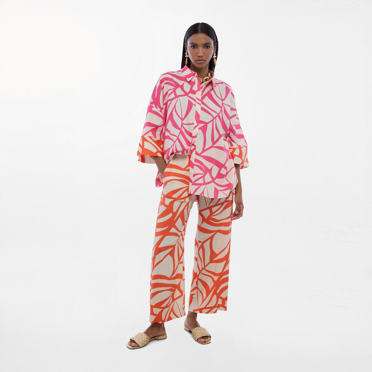 Pantalon droit à imprimé graphique abricot, LOLA CASADEMUNT