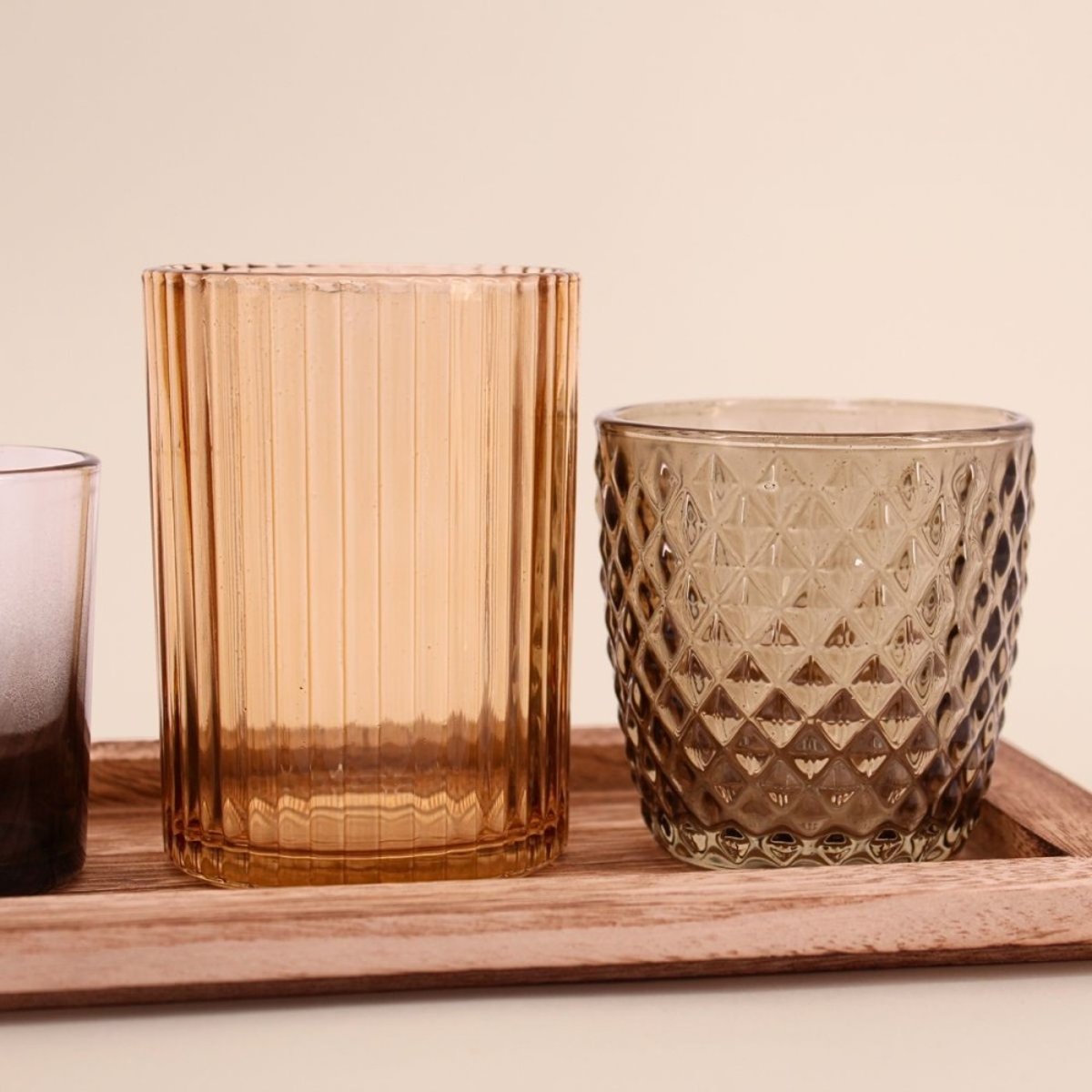 Coffret 7 photophores en verre sur tablette en bois vert, HASHTAG DECO