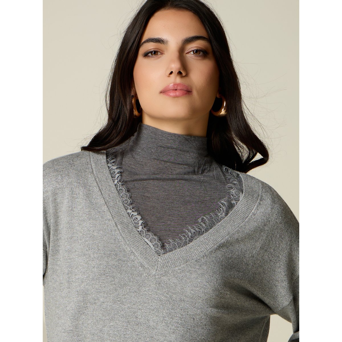 Pull avec dentelle gris, OLTRE